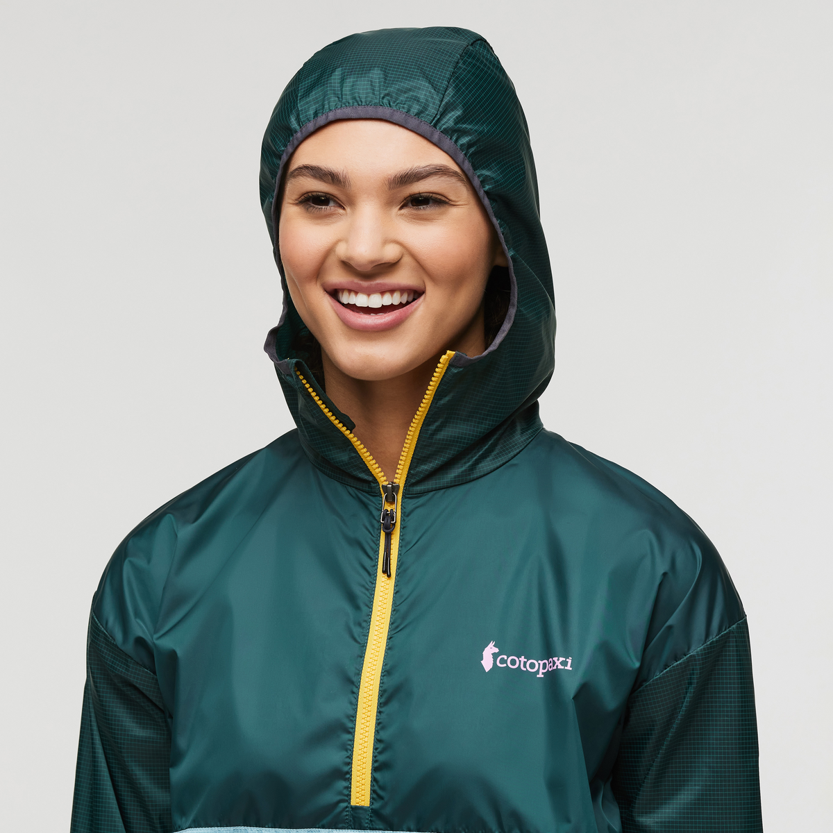 Teca Half-Zip Windbreaker - Women's