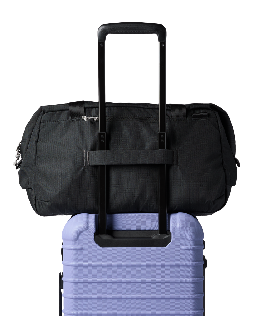 Viaje 45L Travel Duffel